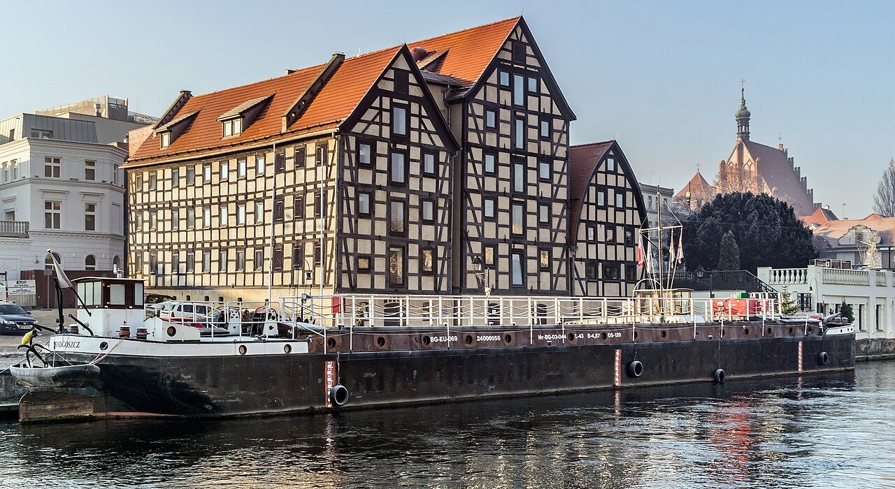 Spichrze nad Brdą — Bydgoszcz